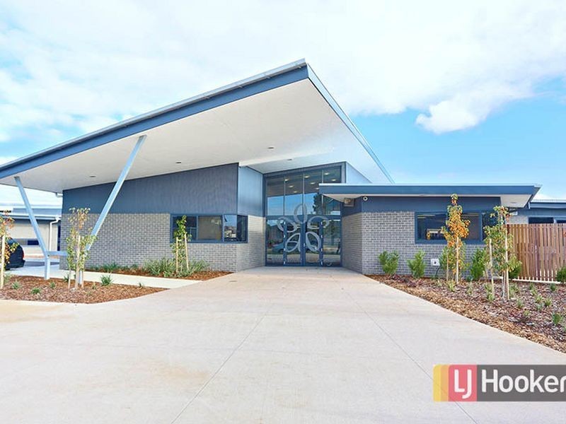 56 Fongeo Drive, Point Cook VIC 3030