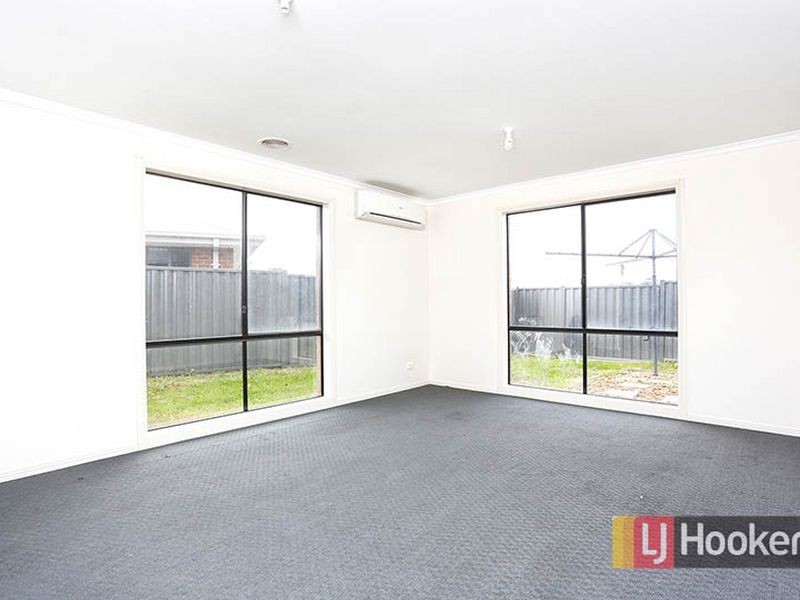 14 Brockwell Crescent, Wyndham Vale VIC 3024