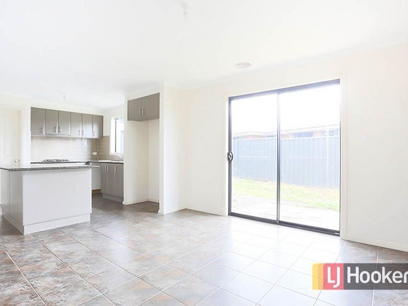 14 Brockwell Crescent, Wyndham Vale VIC 3024