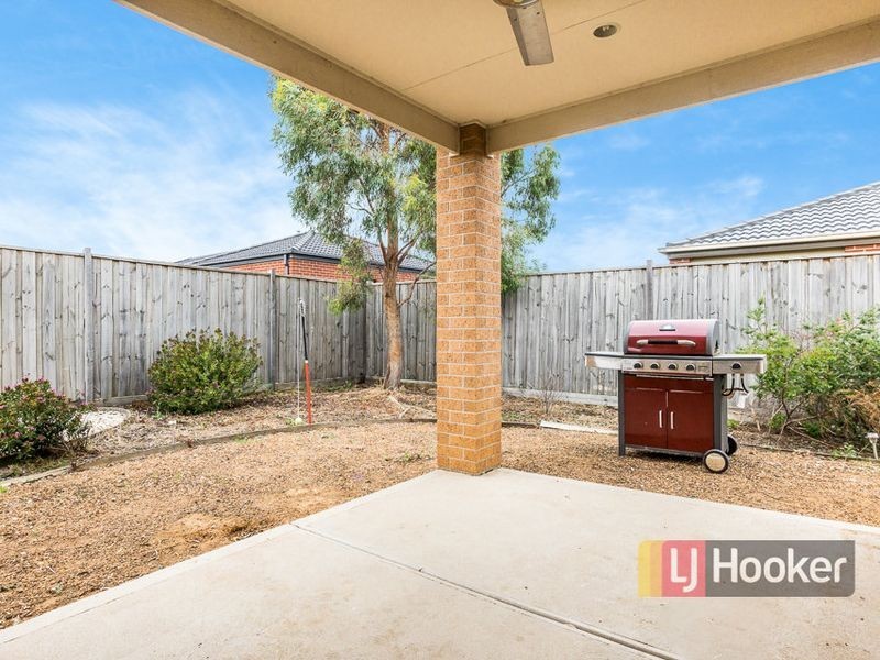 68 James Cook Drive, Truganina VIC 3029