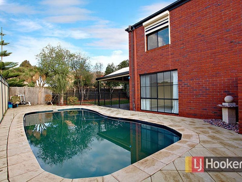 9 Kenmore Close, Hoppers Crossing VIC 3029