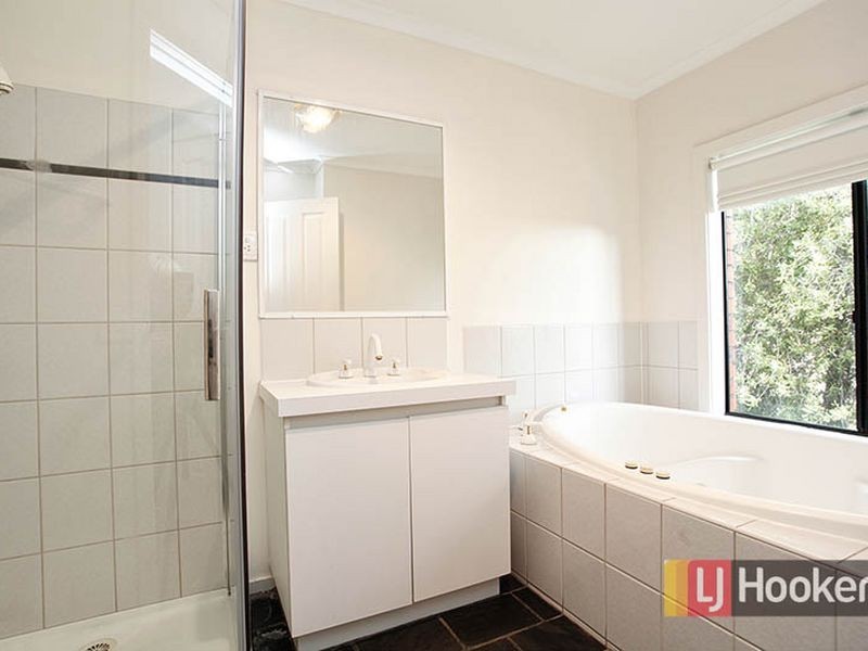9 Kenmore Close, Hoppers Crossing VIC 3029