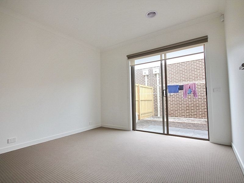 3 Draconis Lane, Williams Landing VIC 3027