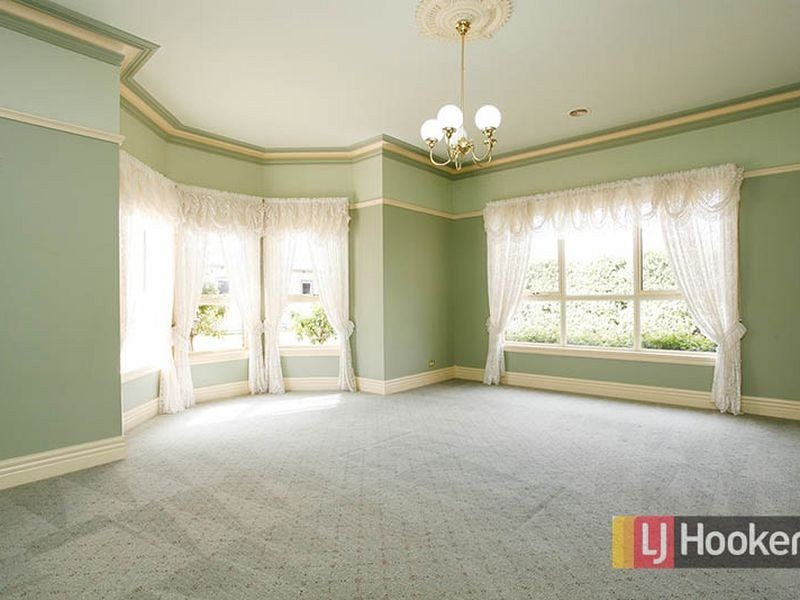 11 Empire Drive, Hoppers Crossing VIC 3029