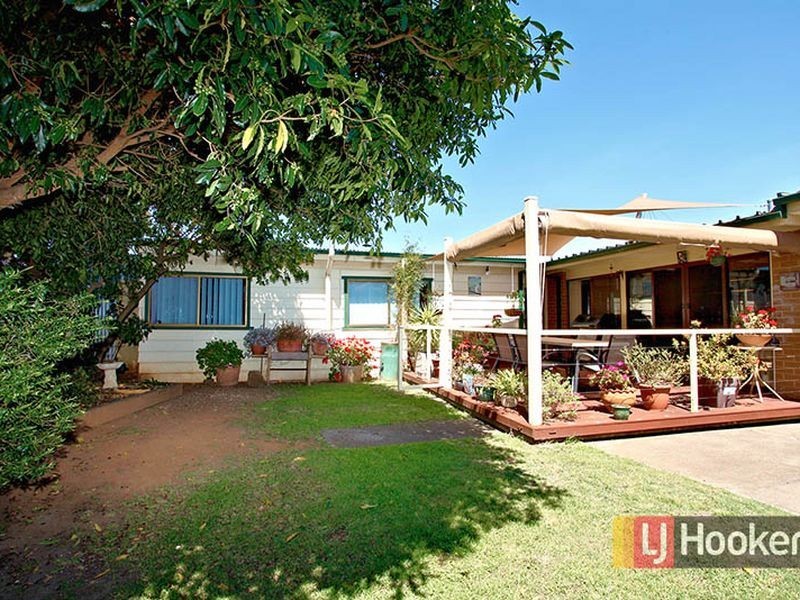 11 Warrenwood Avenue, Hoppers Crossing VIC 3029