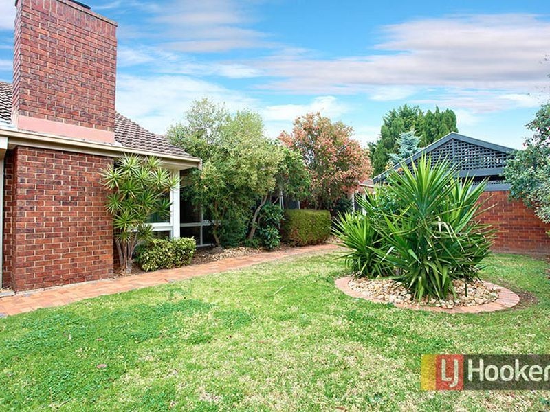 3 Parklands Grove, Werribee VIC 3030