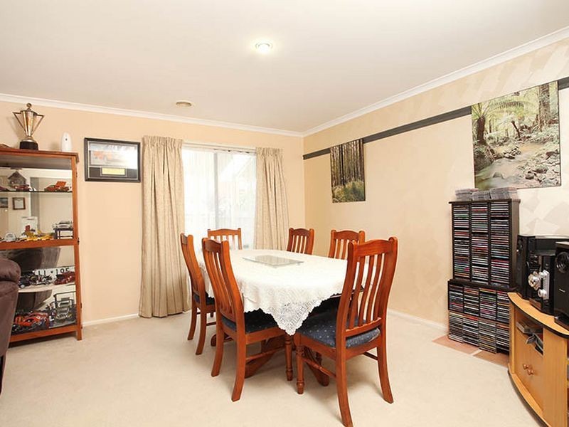 40 Thomas Carr Drive, Tarneit VIC 3029