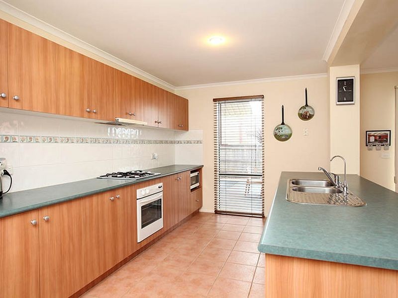 40 Thomas Carr Drive, Tarneit VIC 3029