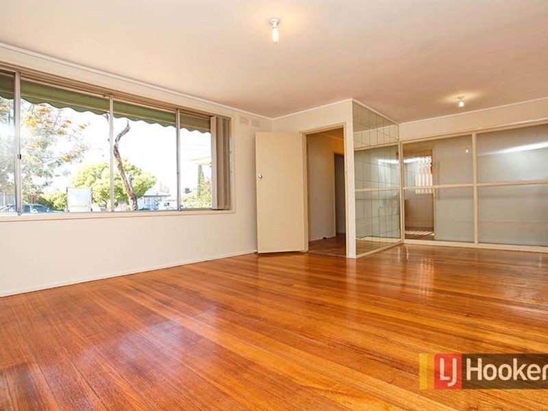 29 Fourth Avenue, Hoppers Crossing VIC 3029