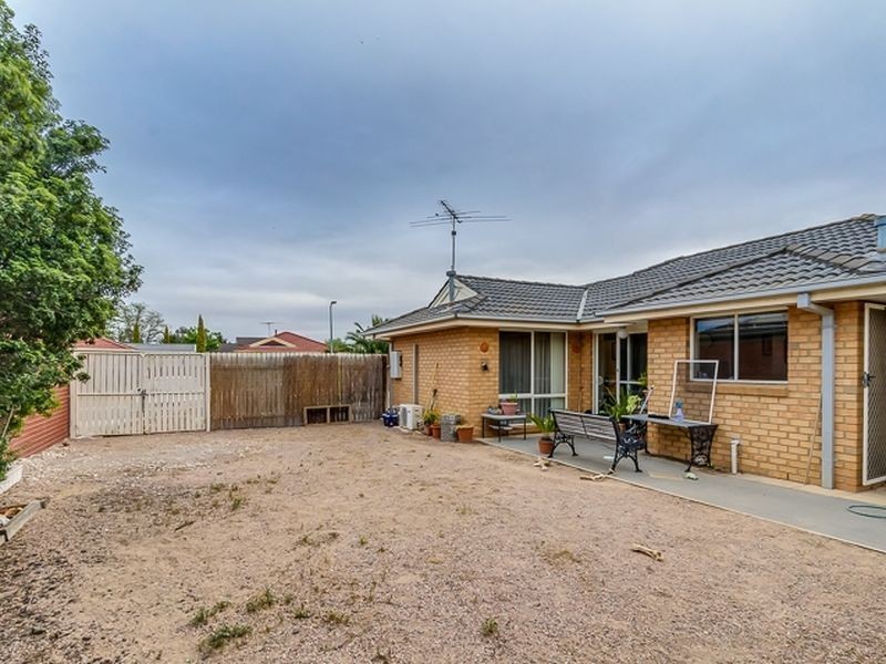 18 Cantal Court, Hoppers Crossing VIC 3029
