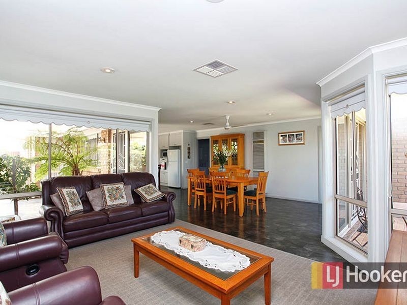 5 Trevino Close, Hoppers Crossing VIC 3029