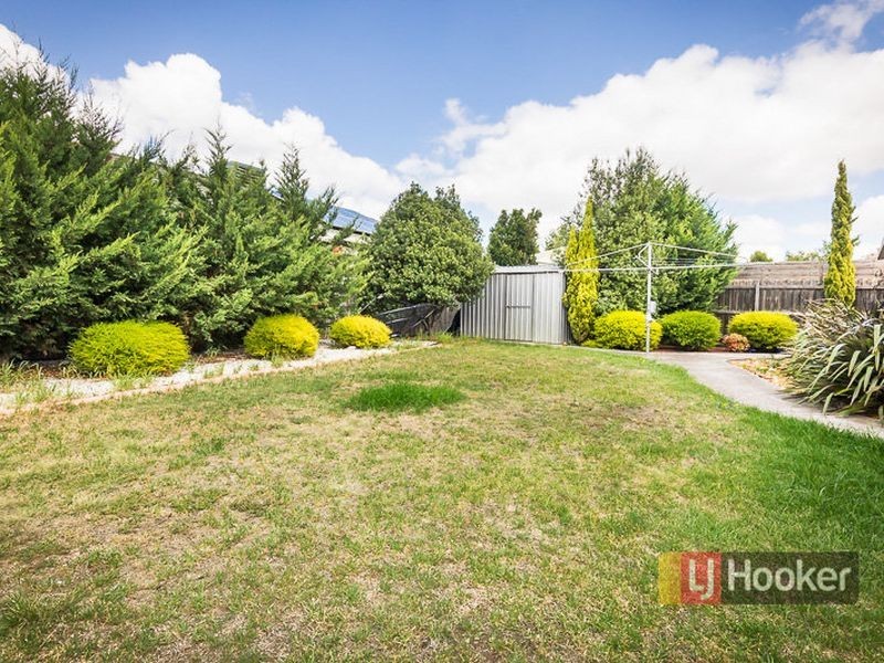 12 Carshalton Court, Hoppers Crossing VIC 3029