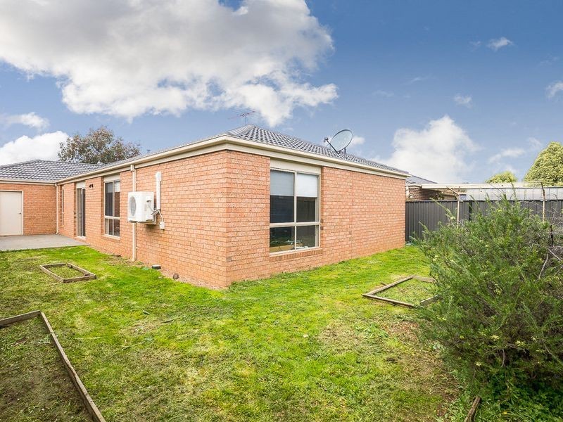 38 Carbine Avenue, Tarneit VIC 3029