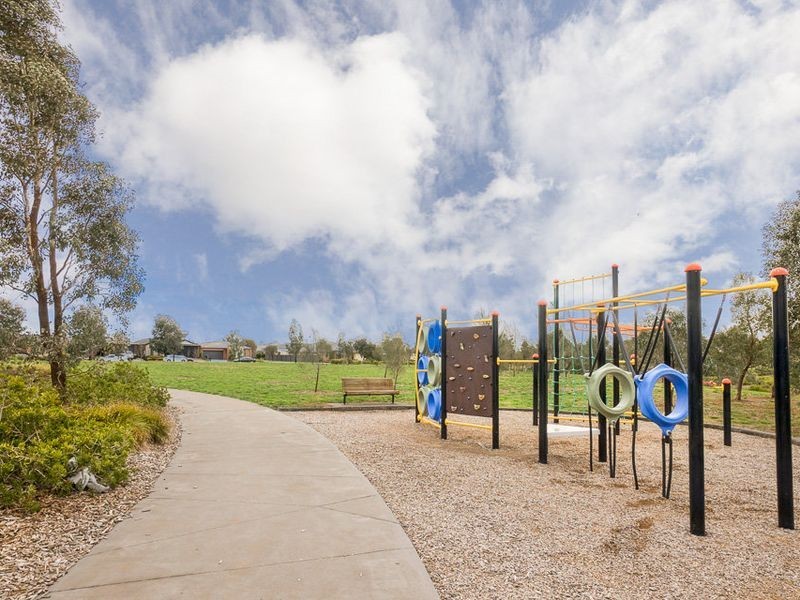 38 Carbine Avenue, Tarneit VIC 3029