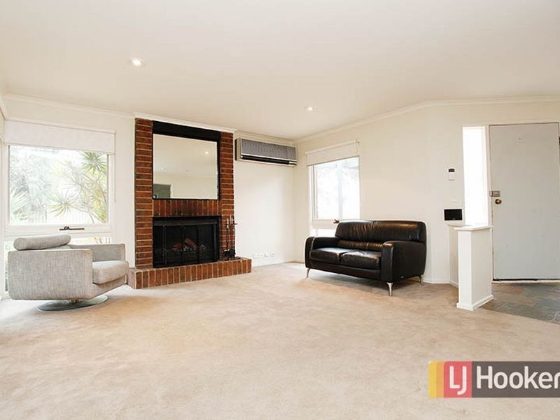 3 Parklands Grove, Werribee VIC 3030