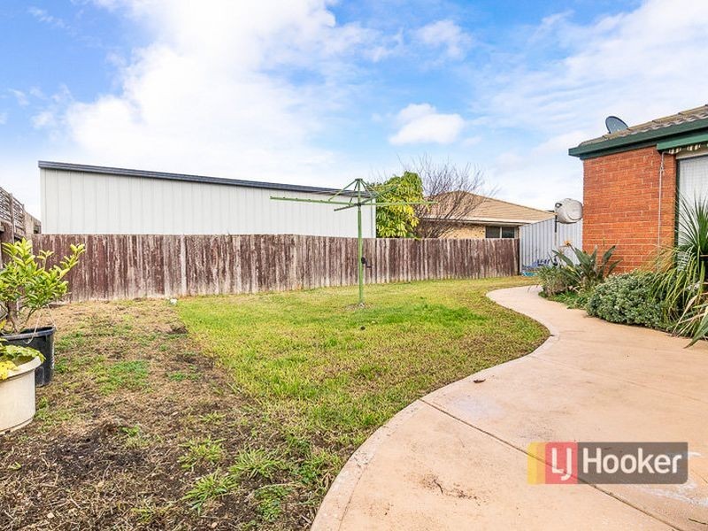 11 Alsace Avenue, Hoppers Crossing VIC 3029