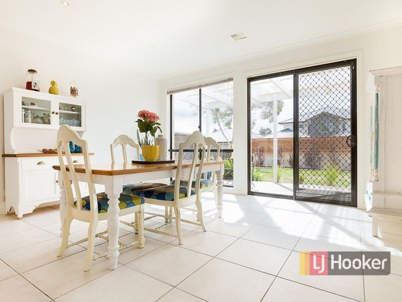 16 Signature Boulevard, Point Cook VIC 3030