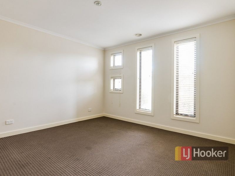 44 Hummingbird Boulevard, Tarneit VIC 3029
