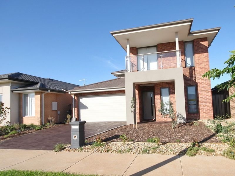9 Betinick Road, Truganina VIC 3029