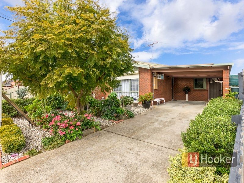 2/5 Enfield Avenue, Werribee VIC 3030