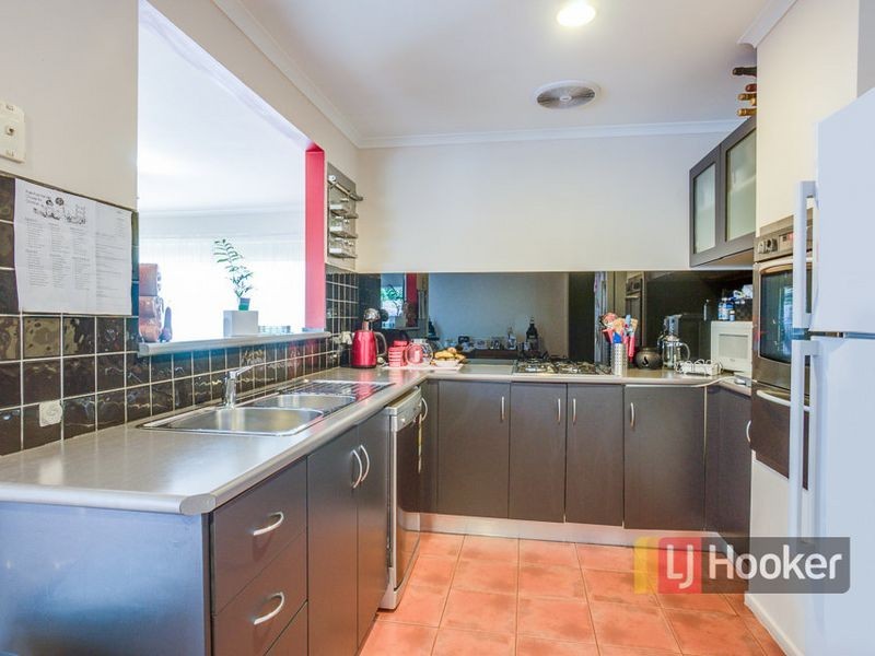4 Macks Place, Hoppers Crossing VIC 3029