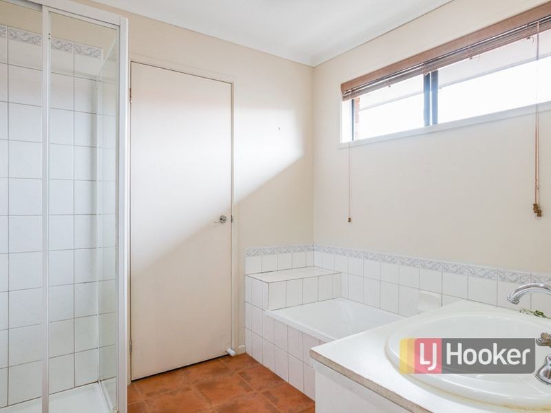 4 Macks Place, Hoppers Crossing VIC 3029