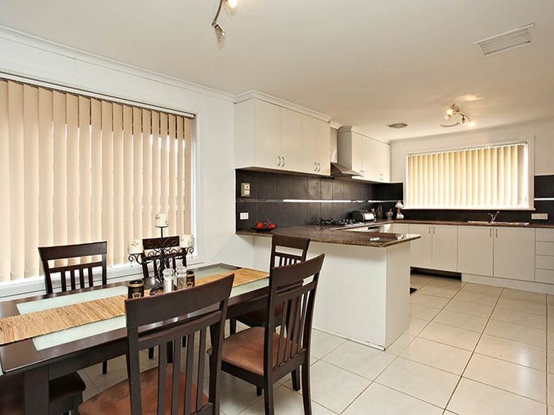 10 Bedford Court, Hoppers Crossing VIC 3029