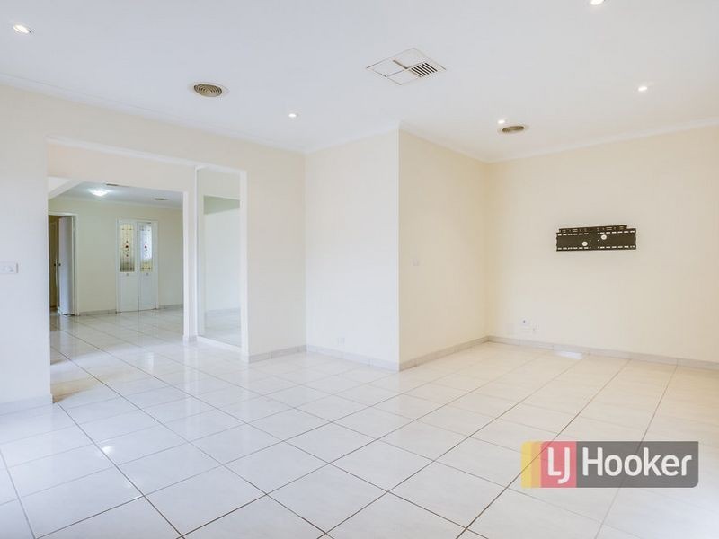 2 Nerang Court, Hoppers Crossing VIC 3029