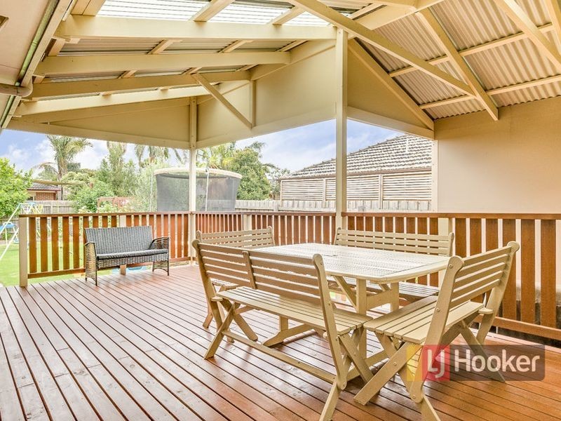 67 Mossfiel Drive, Hoppers Crossing VIC 3029