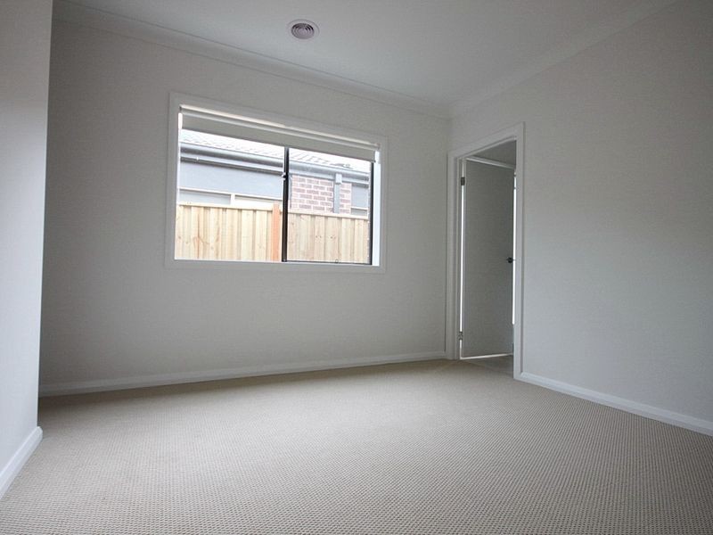 45 Sissinghurst Street, Truganina VIC 3029