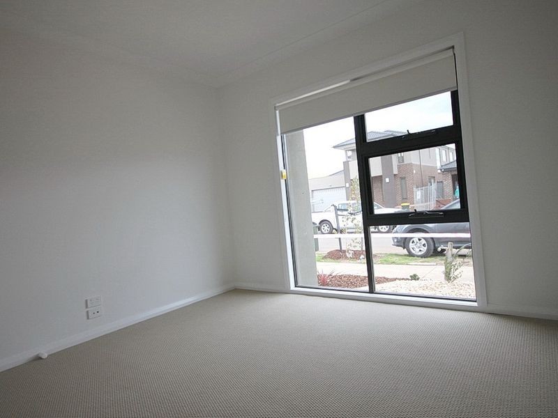 45 Sissinghurst Street, Truganina VIC 3029