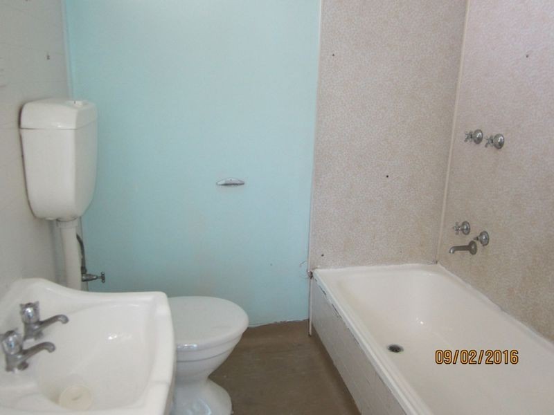 9 Golden Avenue, Werribee VIC 3030