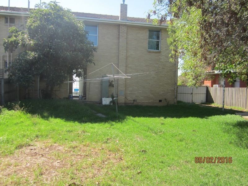 9 Golden Avenue, Werribee VIC 3030