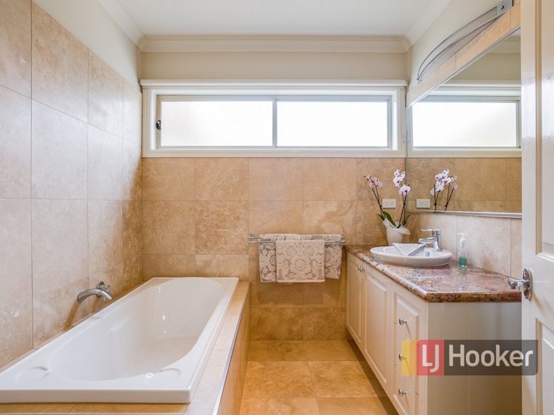 1/17 Filippin Court, Werribee VIC 3030