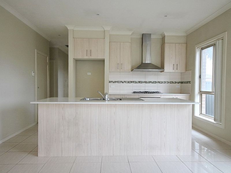 10 Kristini Place, Truganina VIC 3029