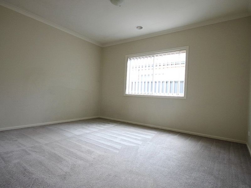 10 Kristini Place, Truganina VIC 3029