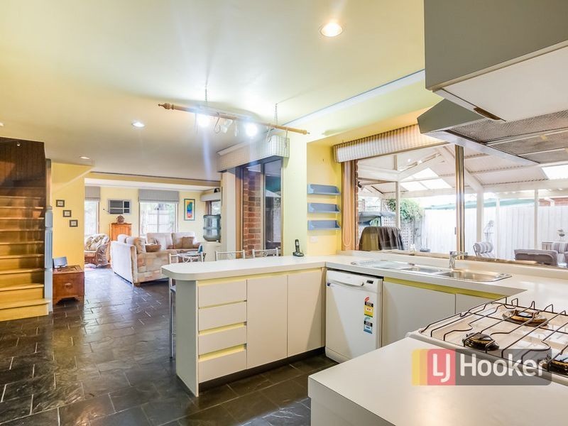 113 Mossfiel Drive, Hoppers Crossing VIC 3029