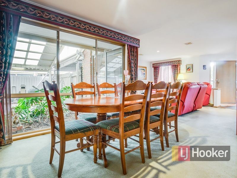113 Mossfiel Drive, Hoppers Crossing VIC 3029