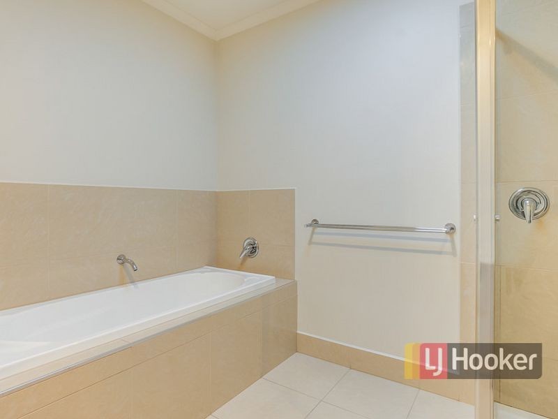 2/7 Trinca Court, Werribee VIC 3030