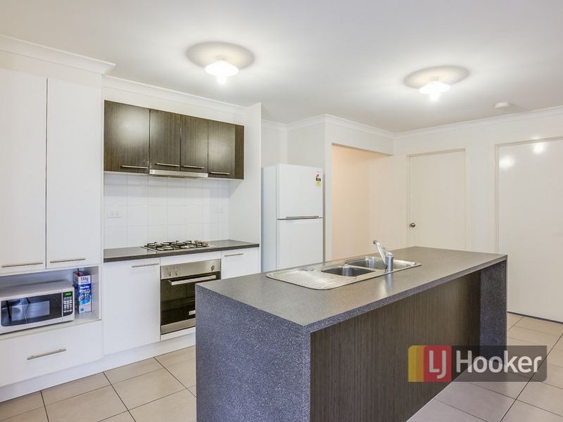 142 Riversdale Drive, Tarneit VIC 3029