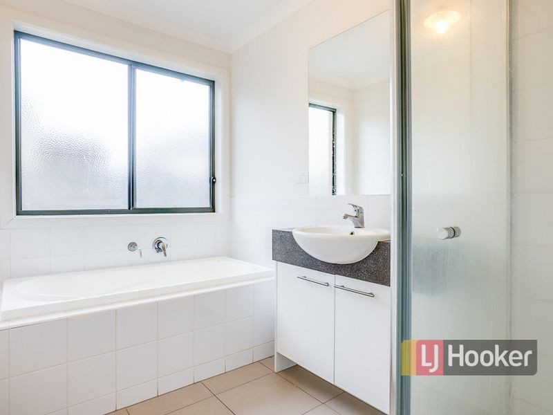 142 Riversdale Drive, Tarneit VIC 3029