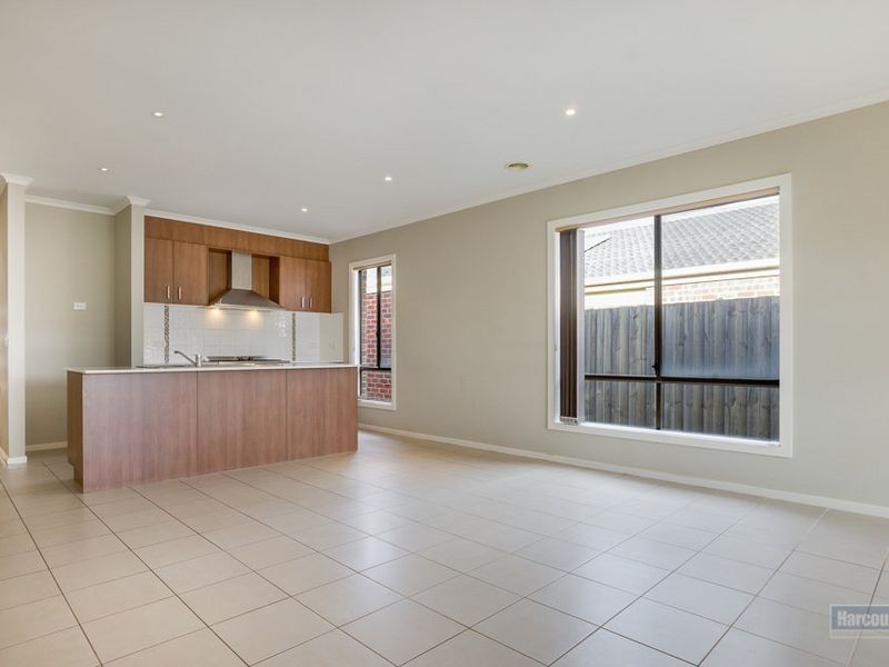 4 Taronga Road, Truganina VIC 3029