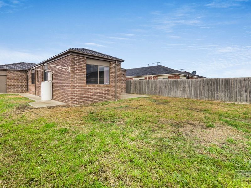 4 Taronga Road, Truganina VIC 3029