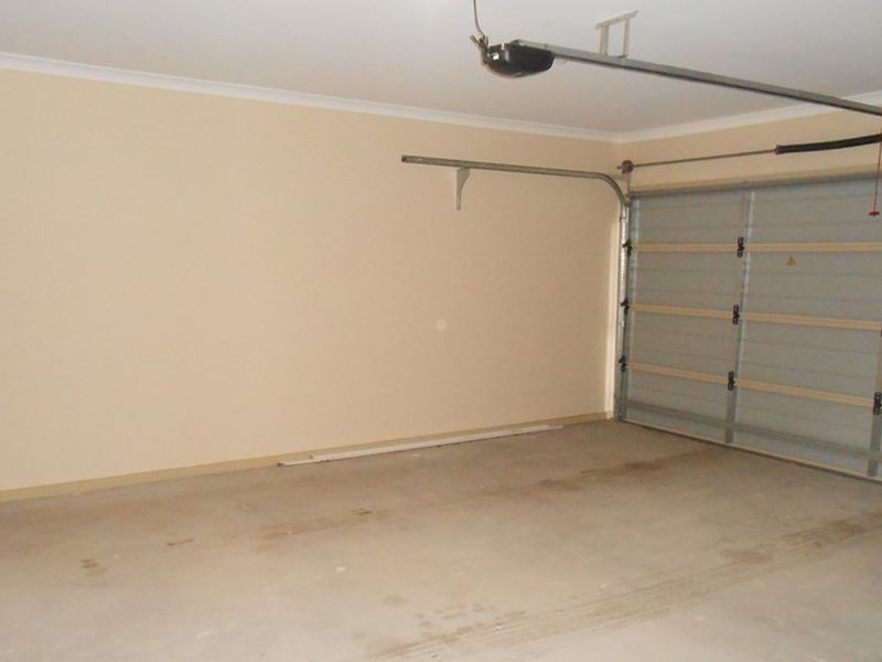 13 Solitude Crescent, Point Cook VIC 3030