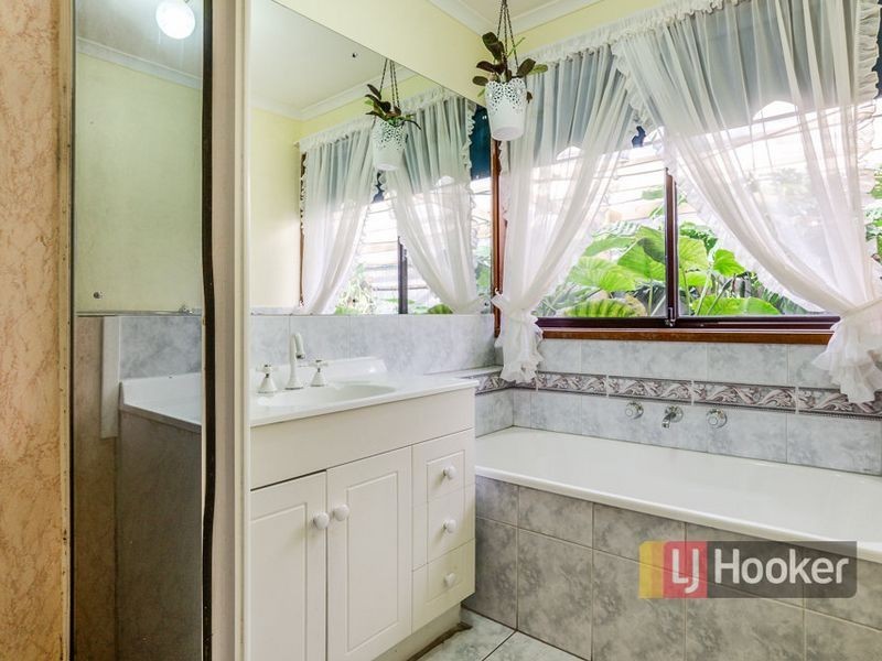 23 Rowes Road, Werribee VIC 3030