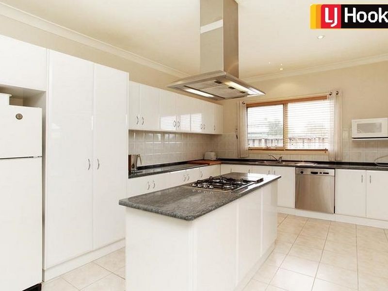 11 Marina Street, Werribee VIC 3030