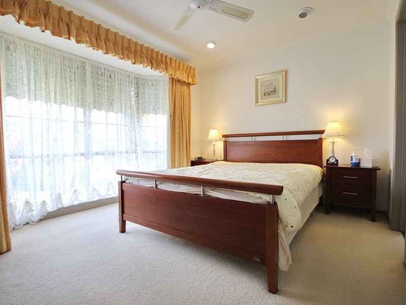 15 Mirambeek Road, Hoppers Crossing VIC 3029