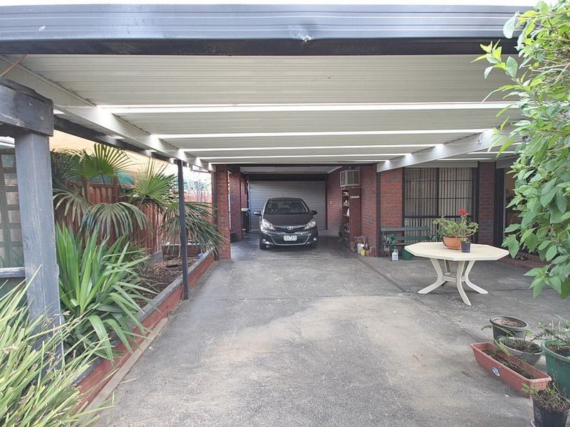 15 Mirambeek Road, Hoppers Crossing VIC 3029