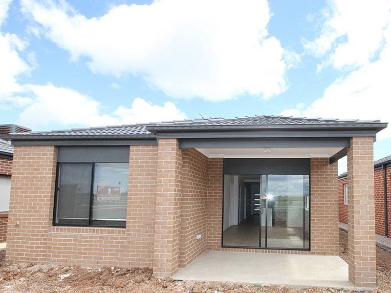 5 Bakewell Crescent, Truganina VIC 3029
