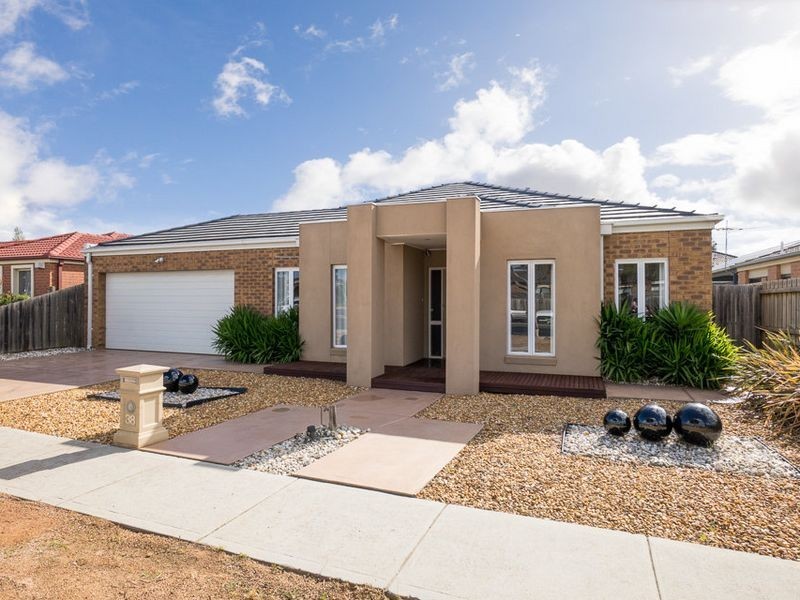 38 Tennyson Drive, Truganina VIC 3029